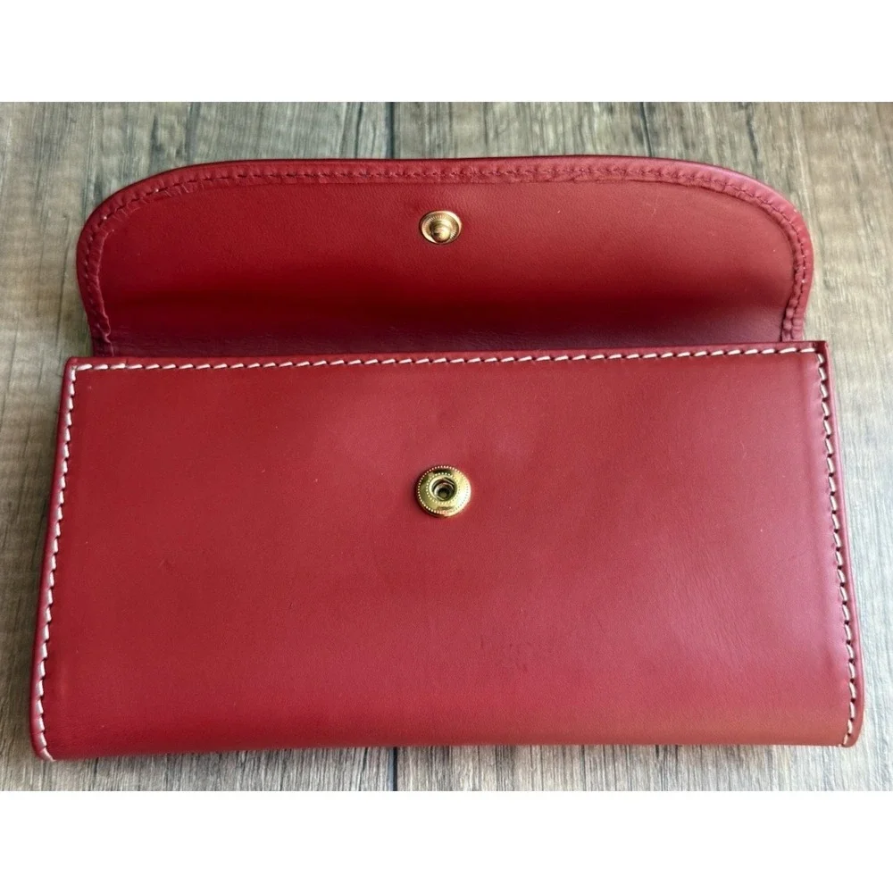 NEW Dooney &‎ Bourke Belmar CONTINENTAL CLUTCH WALLET Red Strawberry 🍓Leather